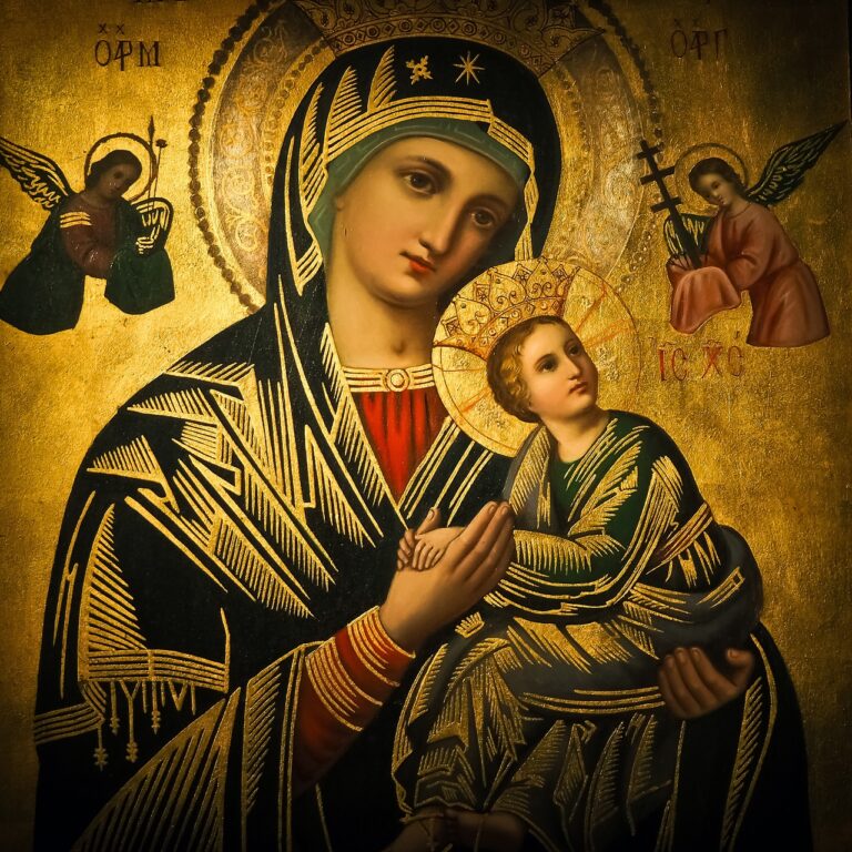 ¿Es idolatría la devoción a la Virgen María?